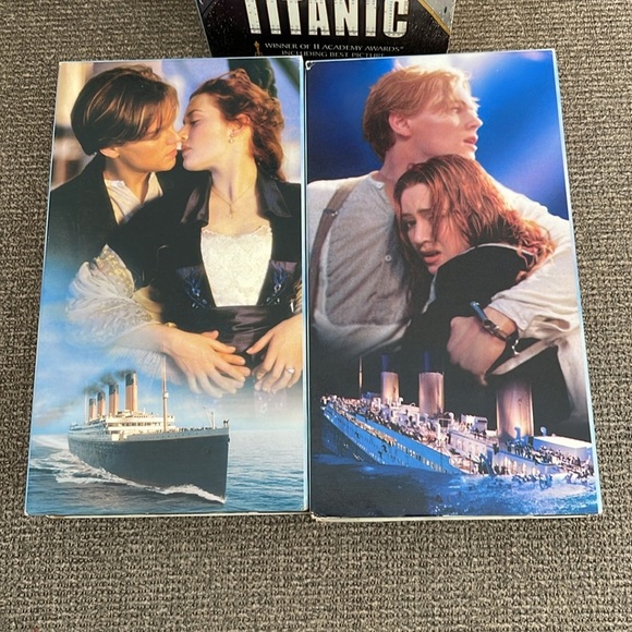 5/$25 Titanic VHS Movie Paramount James Cameron DiCaprio Winslet Academy Award - Picture 5 of 8
